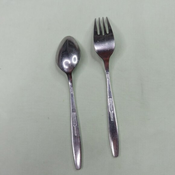 Ekco Corsair Lot of 2  Pieces Silver Teaspoon Fork Burnished Handle - Picture 2 of 3
